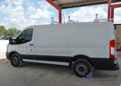 2015 Ford Transit-150 z USA, uszkodzony, nr VIN 1FTNE1ZM8FKA30413